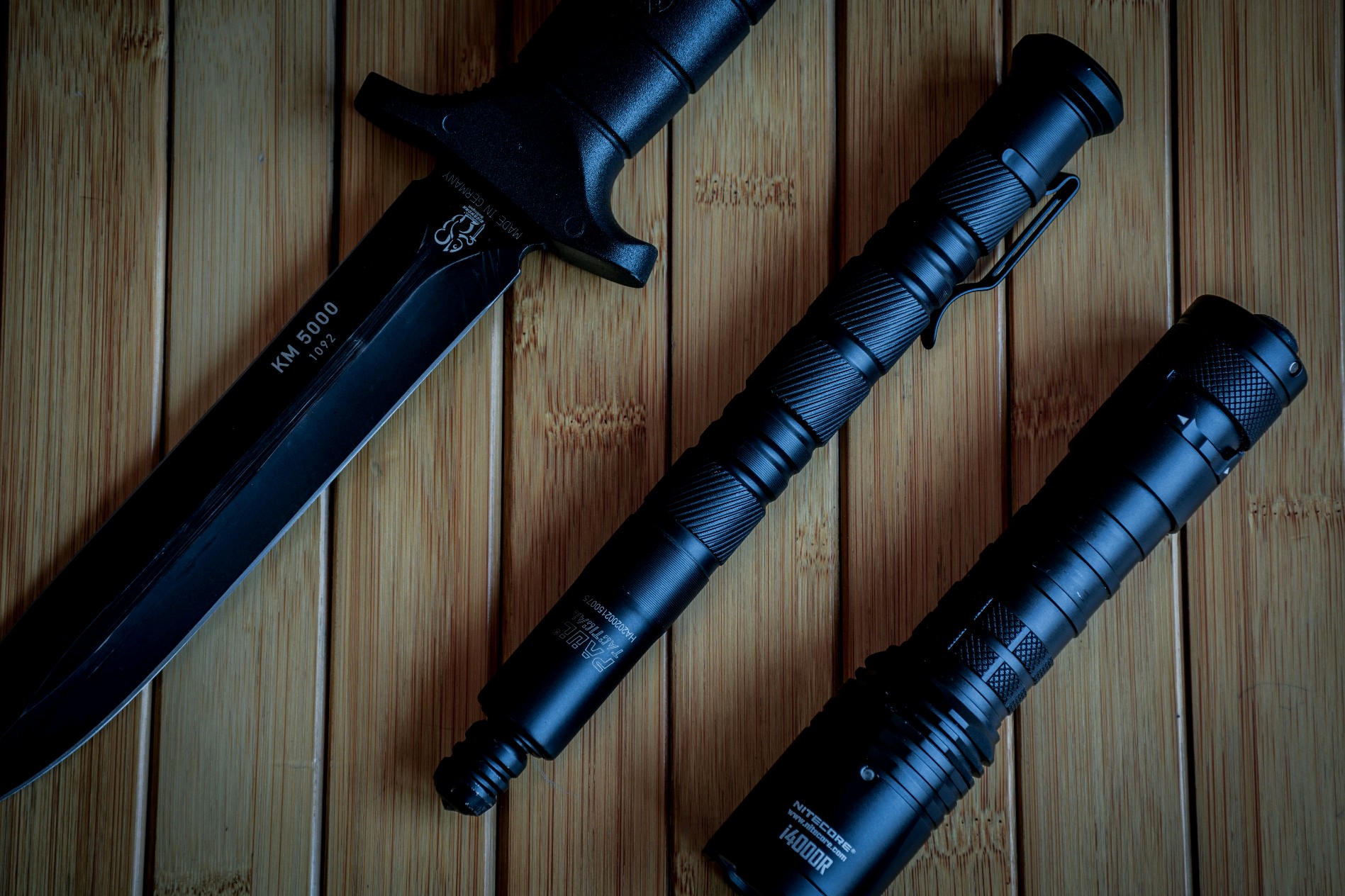 弘安保罗青峰17寸全钢版机械甩棍