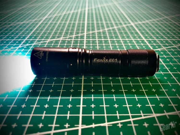 最小不代表简陋——fenix E01 V2.0迷你钥匙扣手电