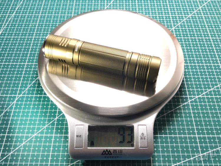 少见的暴力小直,3000流明钢炮pioneman k21x