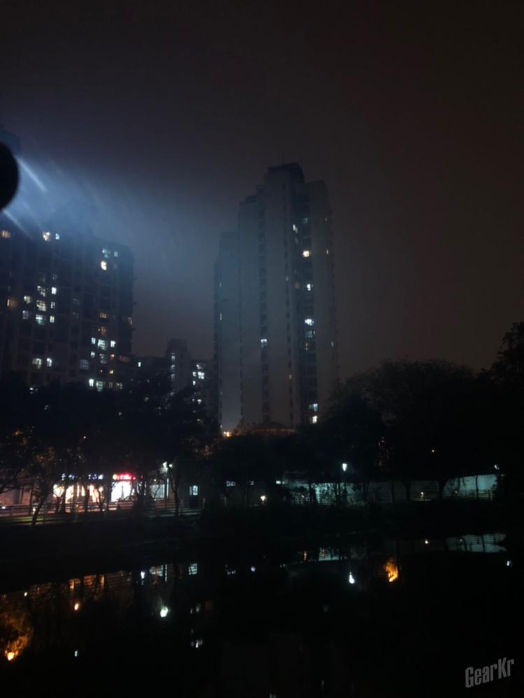 少见的暴力小直,3000流明钢炮pioneman k21x