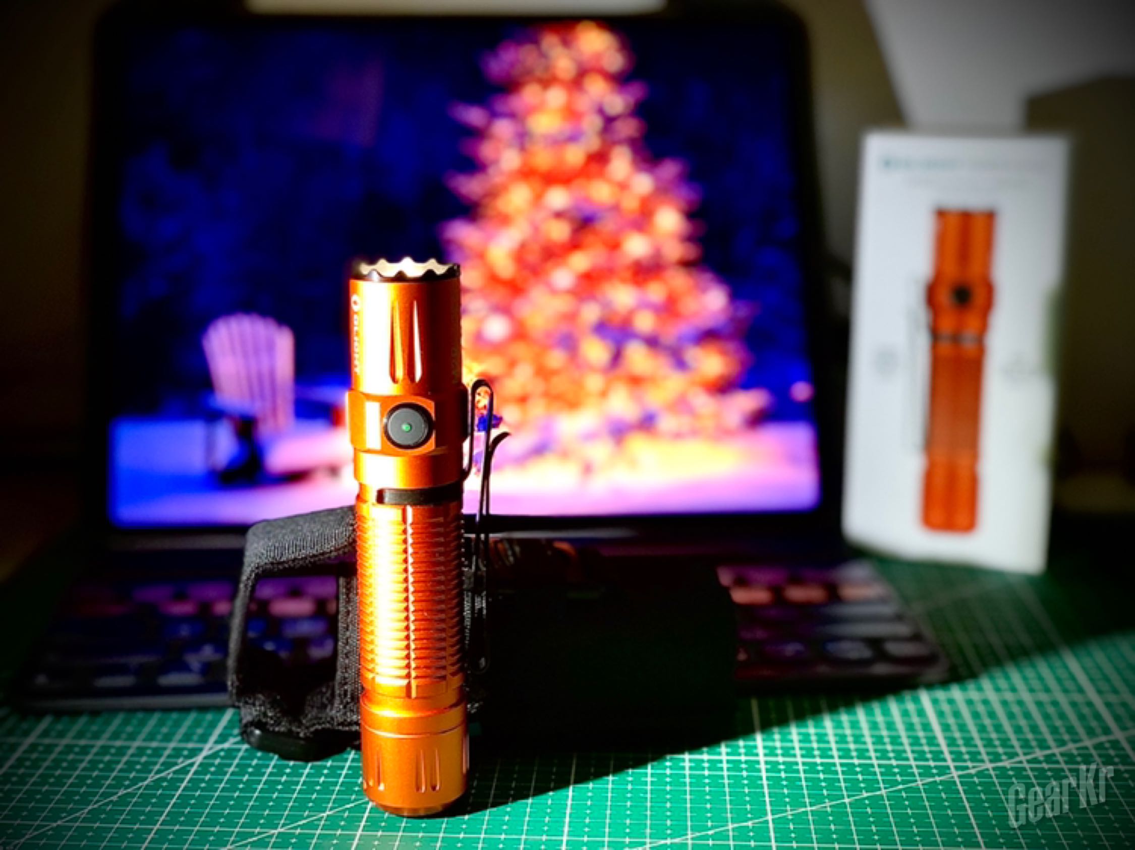 靓丽的贴身卫士——olight m2r pro橙色限量版