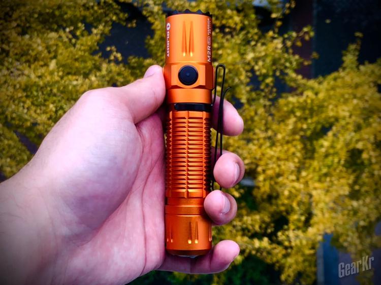 靓丽的贴身卫士——olight m2r pro橙色限量版