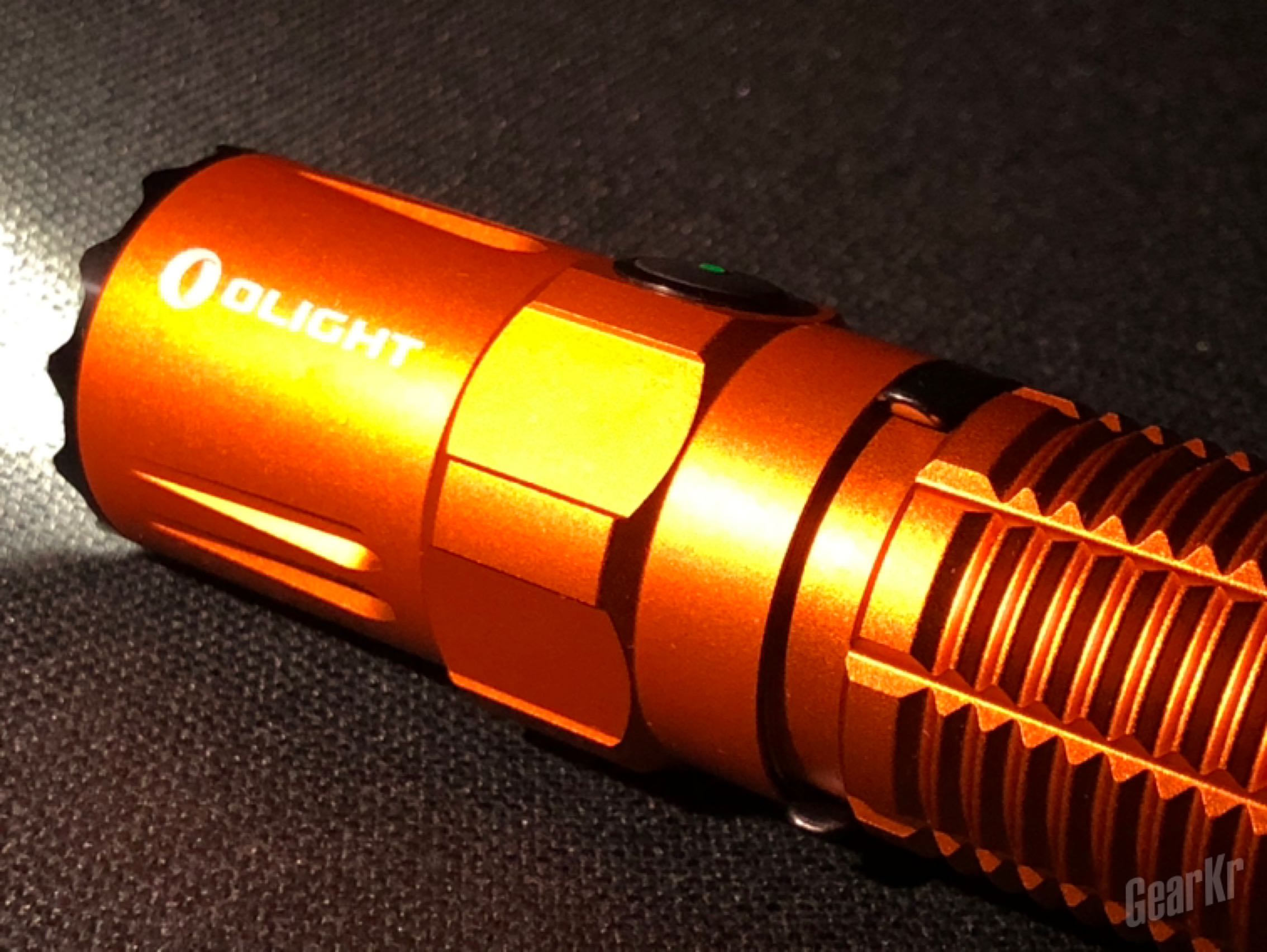 靓丽的贴身卫士——olight m2r pro橙色限量版