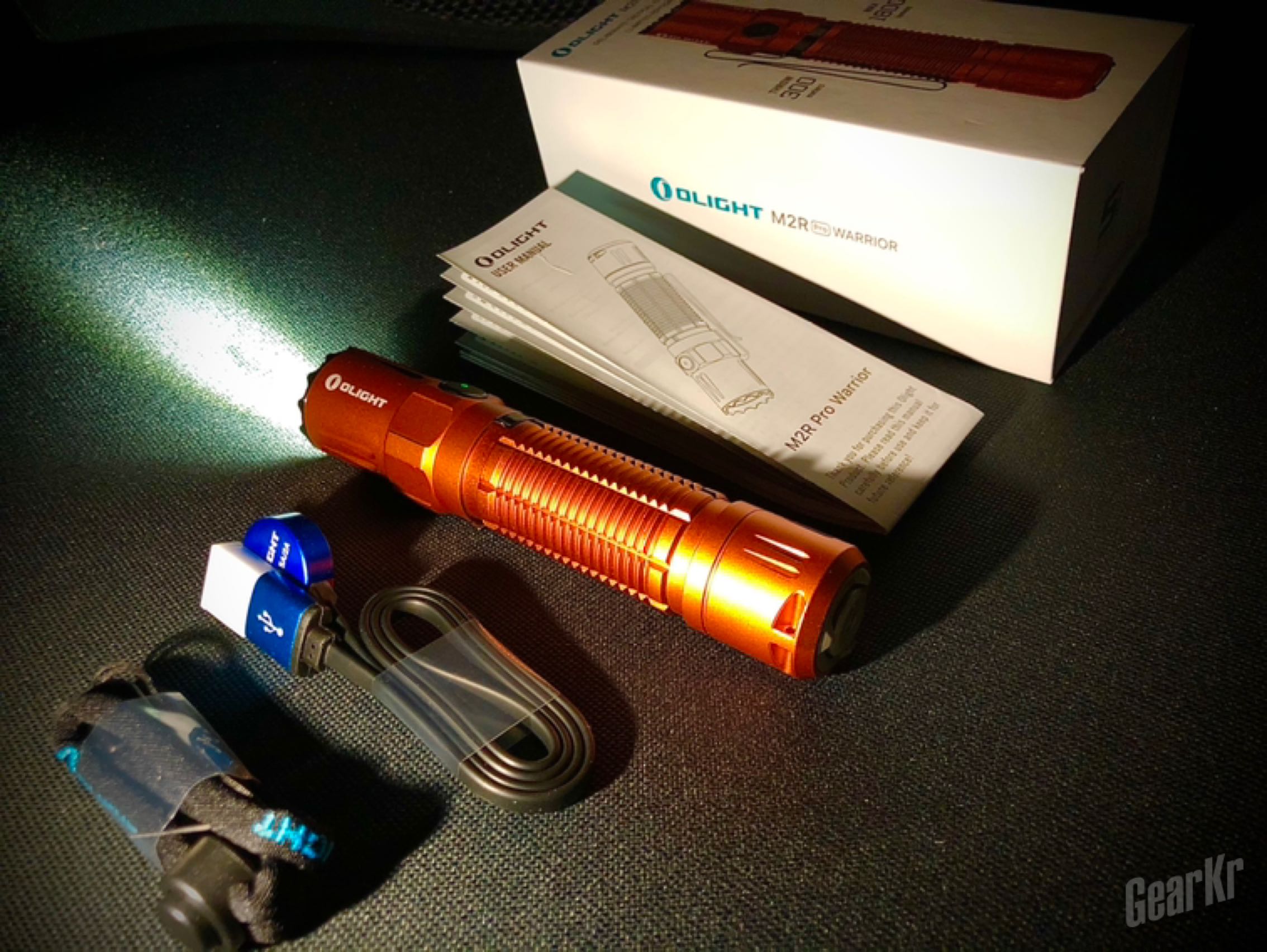 靓丽的贴身卫士——olight m2r pro橙色限量版