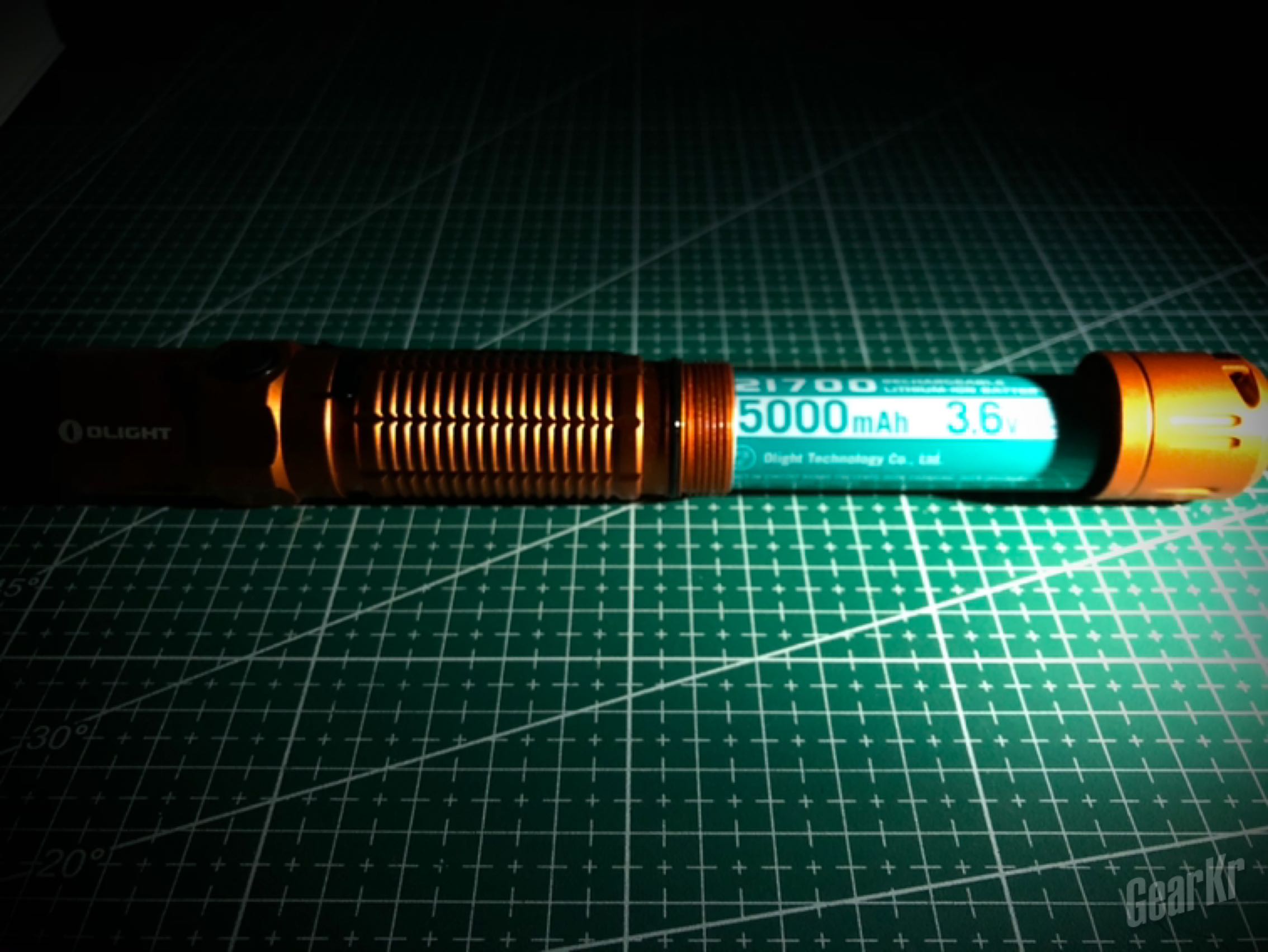 靓丽的贴身卫士——olight m2r pro橙色限量版