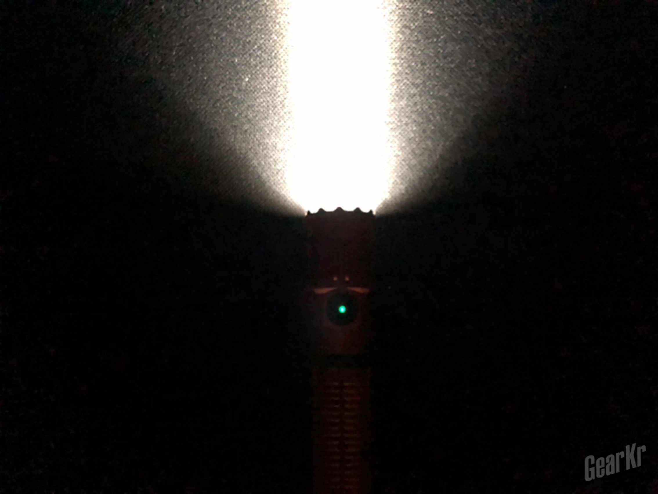 靓丽的贴身卫士——olight m2r pro橙色限量版